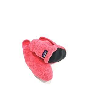Patagonia Pink Synchilla Fleece Booties